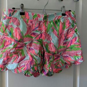 Lilly Pulitzer buttercup shorts